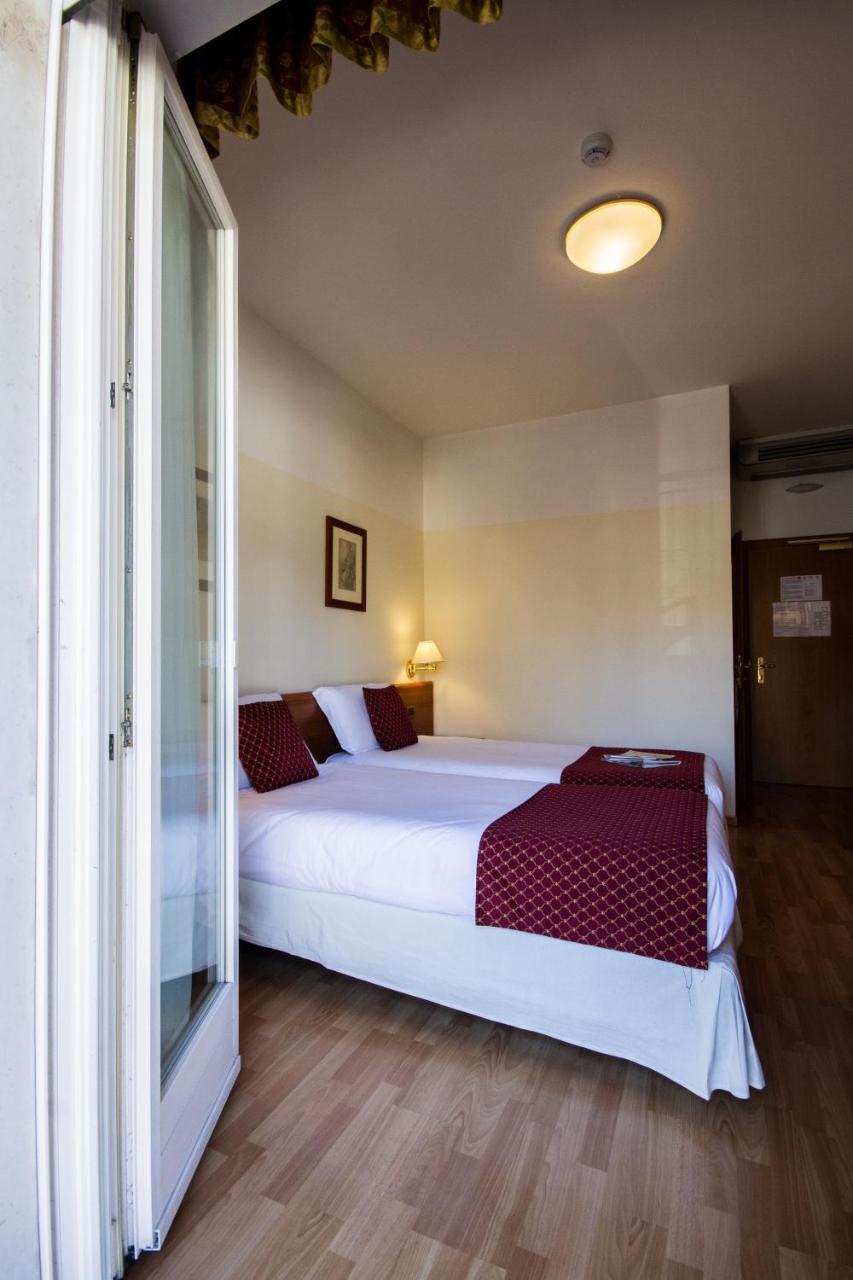 Hotel Sant'Ilario Rovereto  Exterior photo
